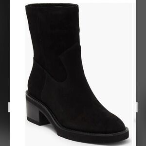 Stuart Weitzman Women’s Boulevard Moto Bootie in Black Size 6.5B